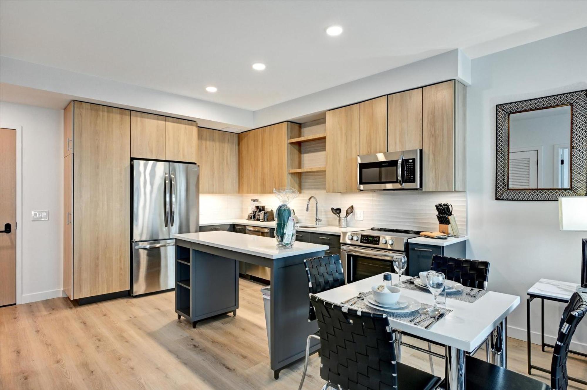 Global Luxury Suites At Town Center เรสตัน ภายนอก รูปภาพ